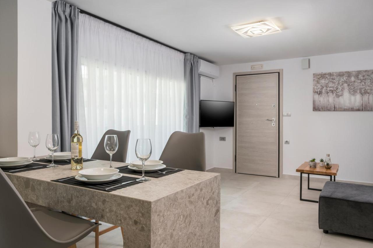 Quarters Luxury Apts Ханья Экстерьер фото
